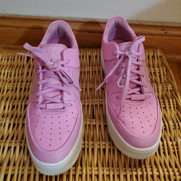 NIKE AIR FORCE 1 AF1 Sage Low PINK SZ#10 - Picture 6 of 11